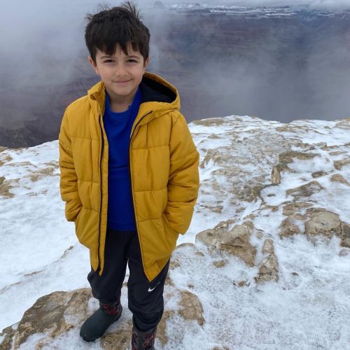 9269819D-451B-4EB7-8249-19F599C19241